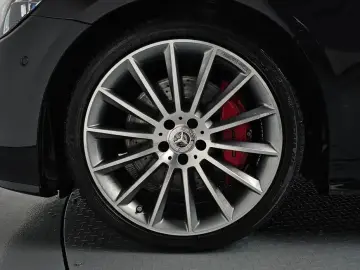 2023 Mercedes-Benz E-Класс с пробегом 30 078 км