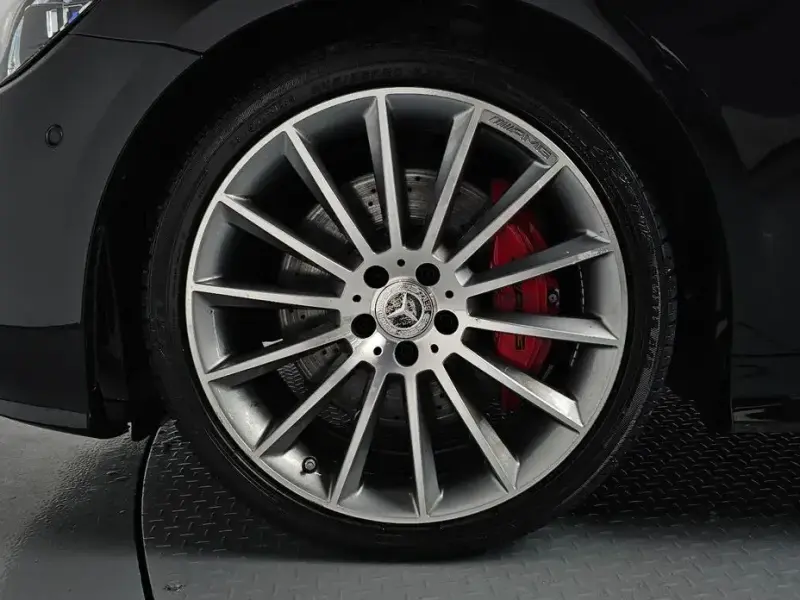 2023 Mercedes-Benz E-Класс с пробегом 30 078 км