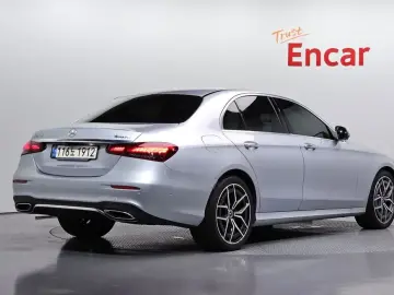 2021 Mercedes-Benz E-Класс с пробегом 125 752 км