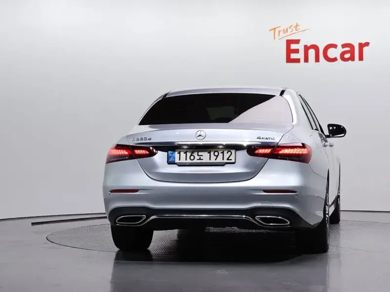 2021 Mercedes-Benz E-Класс с пробегом 125 752 км