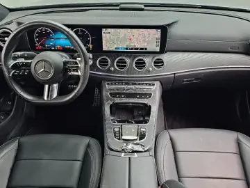 2021 Mercedes-Benz E-Класс с пробегом 125 752 км