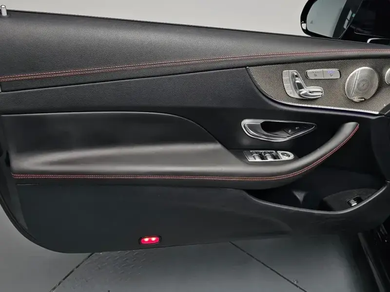 2023 Mercedes-Benz E-Класс с пробегом 30 078 км