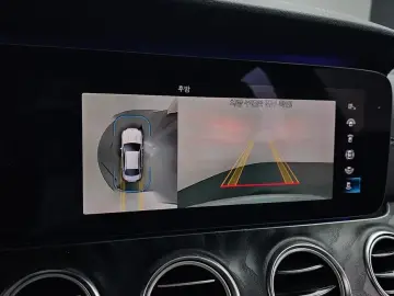 2021 Mercedes-Benz E-Класс с пробегом 125 752 км