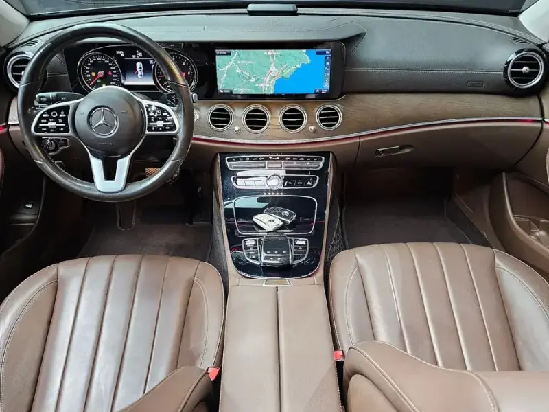 2019 Mercedes-Benz E-Класс с пробегом 126 438 км