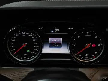 2019 Mercedes-Benz E-Класс с пробегом 126 438 км