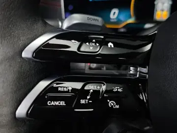 2023 Mercedes-Benz E-Класс с пробегом 30 078 км