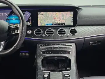 2021 Mercedes-Benz E-Класс с пробегом 125 752 км
