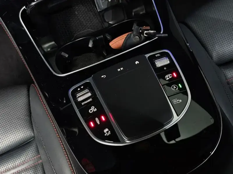 2023 Mercedes-Benz E-Класс с пробегом 30 078 км