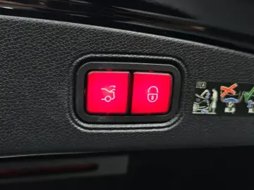 2023 Mercedes-Benz E-Класс с пробегом 30 078 км