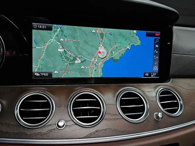 2019 Mercedes-Benz E-Класс с пробегом 126 438 км