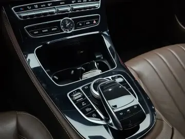 2019 Mercedes-Benz E-Класс с пробегом 126 438 км