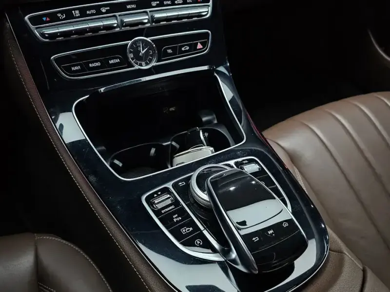 2019 Mercedes-Benz E-Класс с пробегом 126 438 км