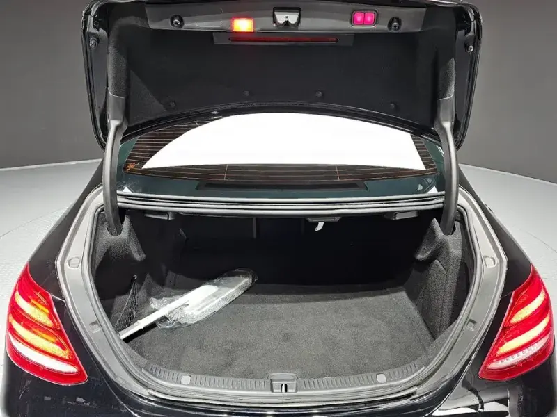2019 Mercedes-Benz E-Класс с пробегом 126 438 км