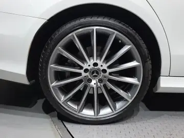 2022 Mercedes-Benz E-Класс с пробегом 27 251 км