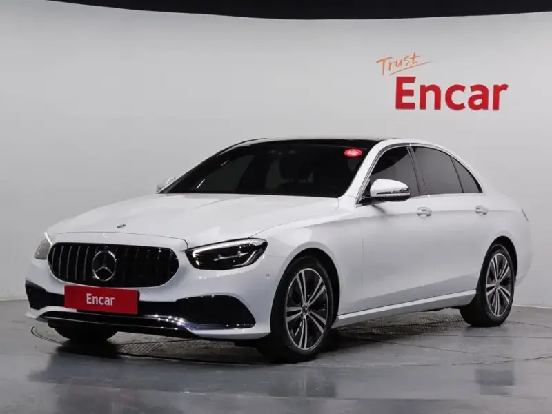 2022 Mercedes-Benz E-Класс с пробегом 70 403 км