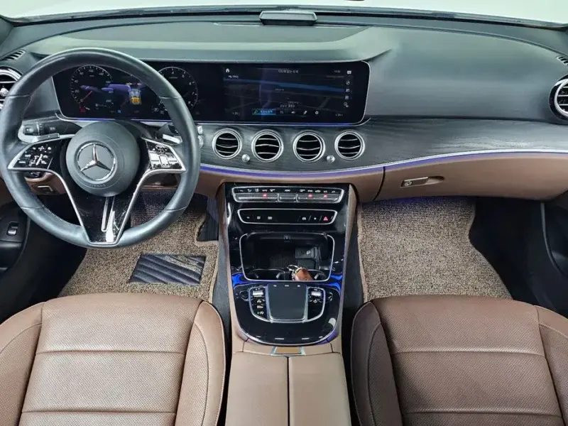 2022 Mercedes-Benz E-Класс с пробегом 70 403 км