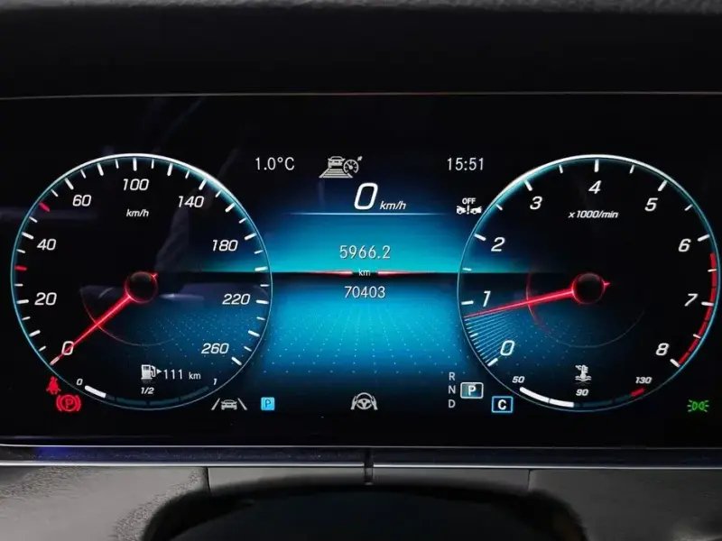 2022 Mercedes-Benz E-Класс с пробегом 70 403 км