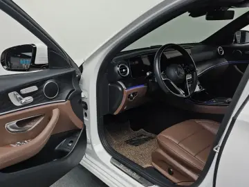 2022 Mercedes-Benz E-Класс с пробегом 70 403 км