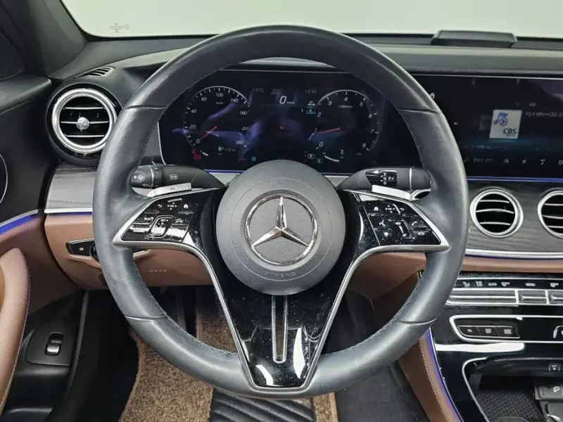 2022 Mercedes-Benz E-Класс с пробегом 70 403 км