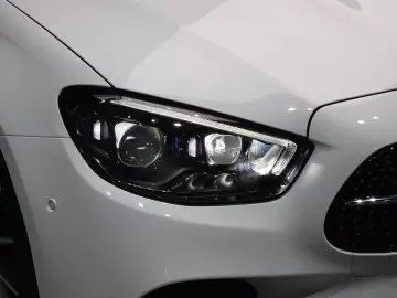 2022 Mercedes-Benz E-Класс с пробегом 27 251 км