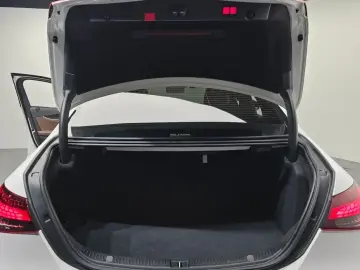 2022 Mercedes-Benz E-Класс с пробегом 70 403 км