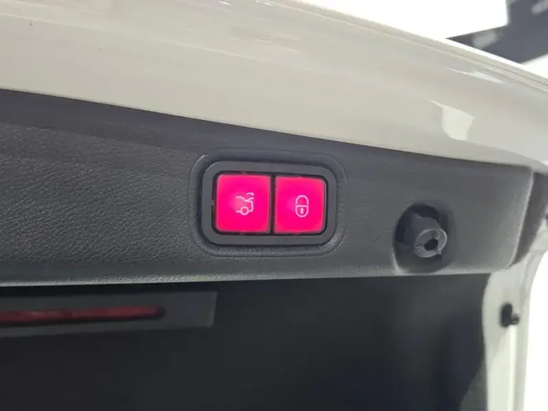 2020 Mercedes-Benz E-Класс с пробегом 77 762 км