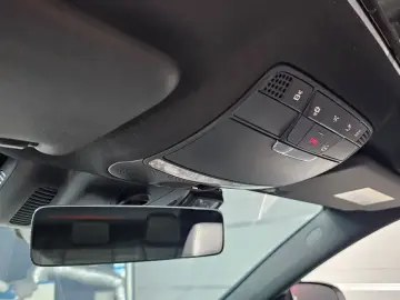 2022 Mercedes-Benz E-Класс с пробегом 27 251 км