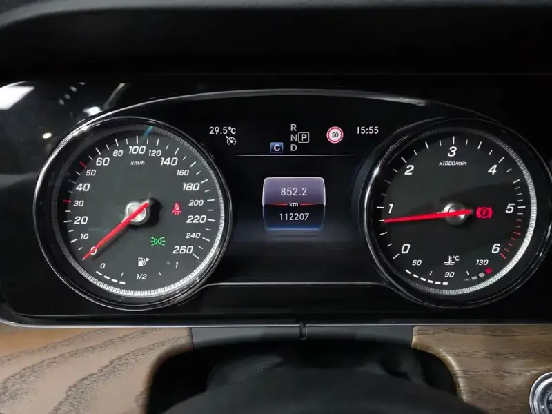 2019 Mercedes-Benz E-Класс с пробегом 112 207 км