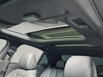 2022 Mercedes-Benz E-Класс с пробегом 27 251 км