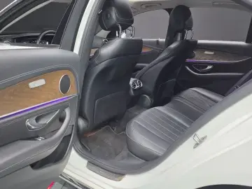 2019 Mercedes-Benz E-Класс с пробегом 112 207 км