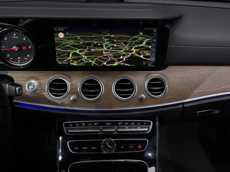 2019 Mercedes-Benz E-Класс с пробегом 112 207 км