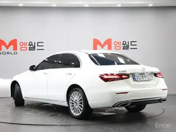 2023 Mercedes-Benz E-Класс с пробегом 33 465 км