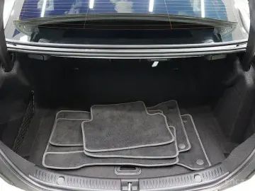 2023 Mercedes-Benz E-Класс с пробегом 33 465 км
