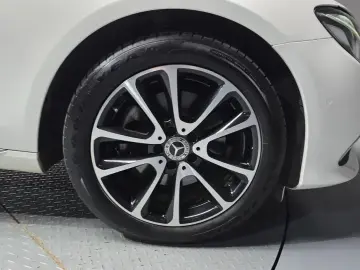 2019 Mercedes-Benz E-Класс с пробегом 112 207 км