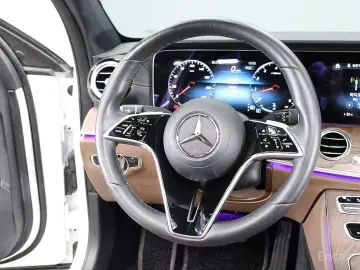 2023 Mercedes-Benz E-Класс с пробегом 33 465 км