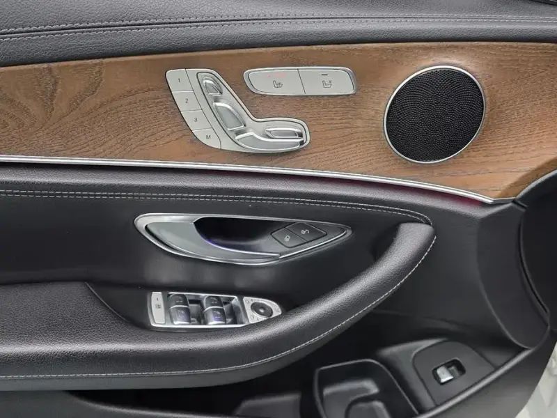 2019 Mercedes-Benz E-Класс с пробегом 112 207 км