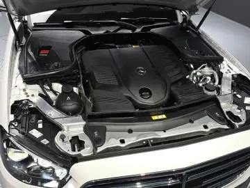 2023 Mercedes-Benz E-Класс с пробегом 7 416 км