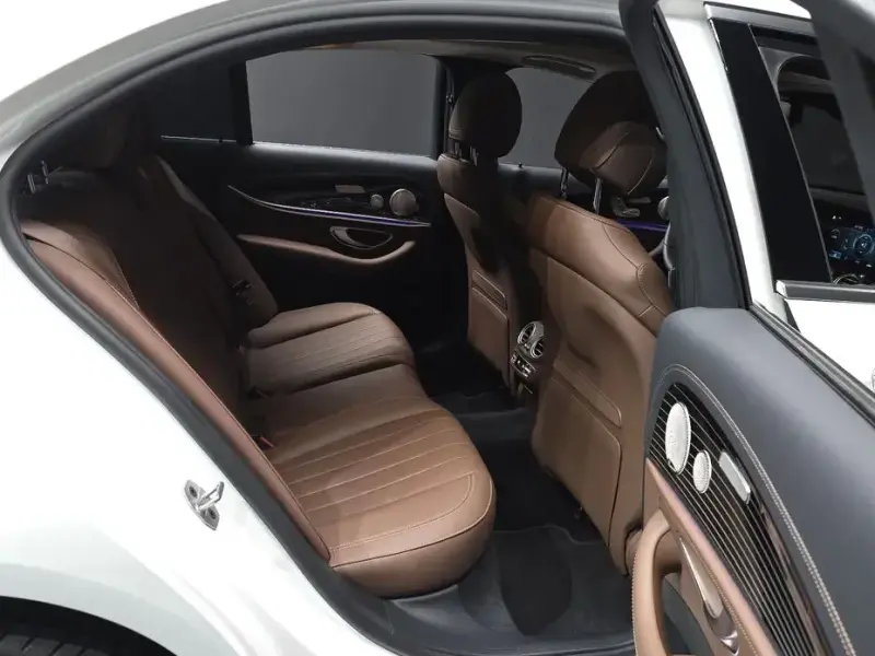 2023 Mercedes-Benz E-Класс с пробегом 7 416 км