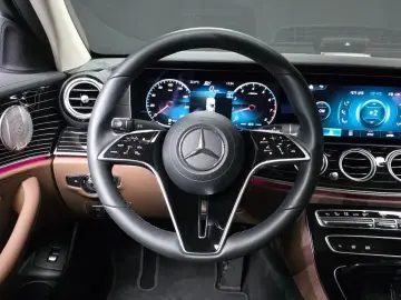 2023 Mercedes-Benz E-Класс с пробегом 7 416 км