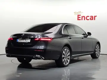 2022 Mercedes-Benz E-Класс с пробегом 75 980 км
