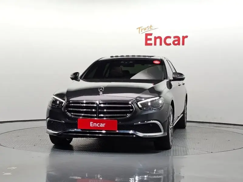 2022 Mercedes-Benz E-Класс с пробегом 75 980 км