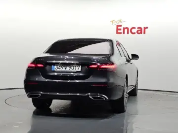 2022 Mercedes-Benz E-Класс с пробегом 75 980 км