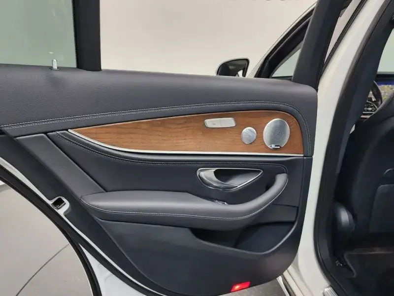 2019 Mercedes-Benz E-Класс с пробегом 58 807 км