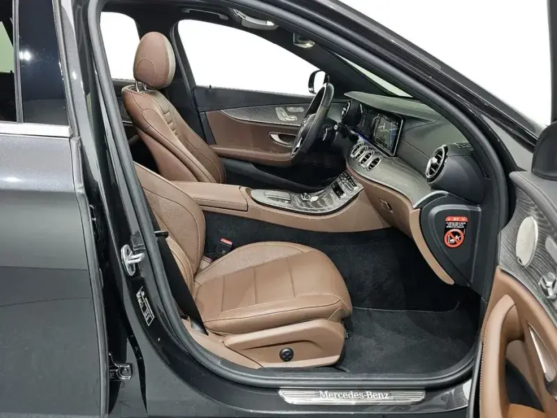 2022 Mercedes-Benz E-Класс с пробегом 75 980 км