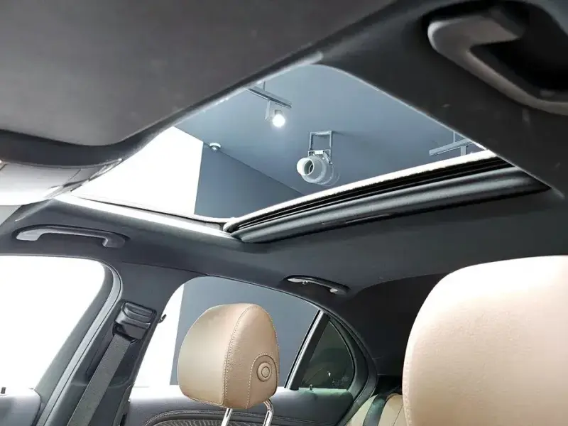 2022 Mercedes-Benz E-Класс с пробегом 75 980 км