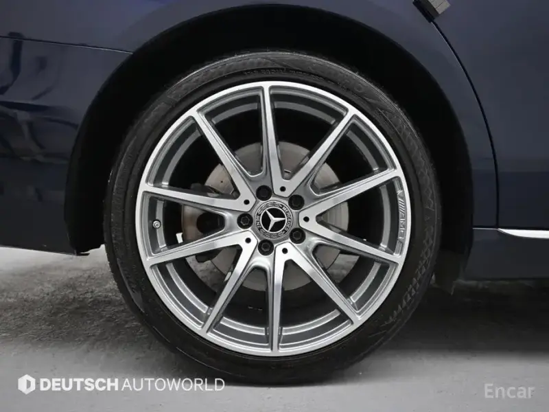 2022 Mercedes-Benz E-Класс с пробегом 52 645 км