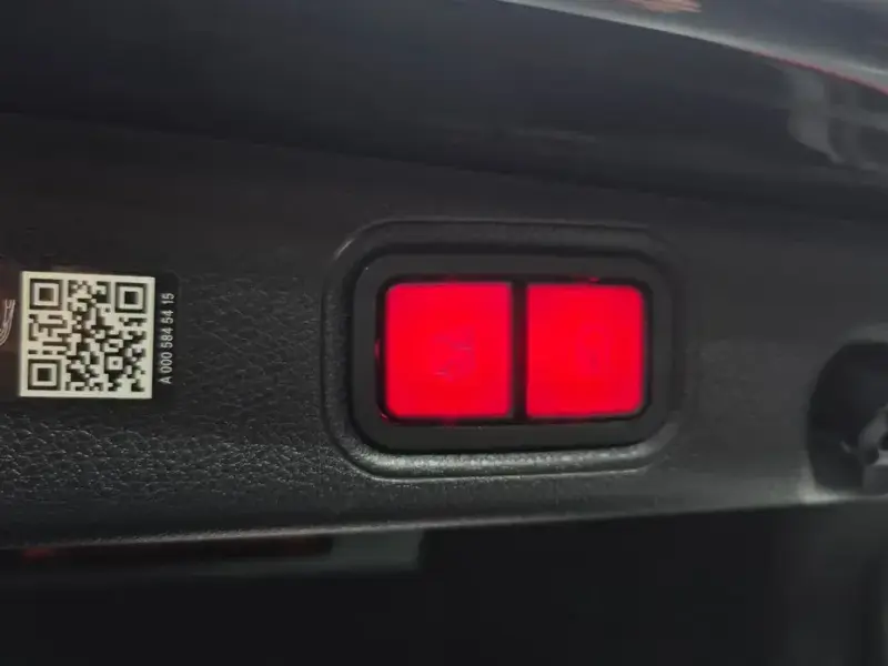 2023 Mercedes-Benz E-Класс с пробегом 70 057 км
