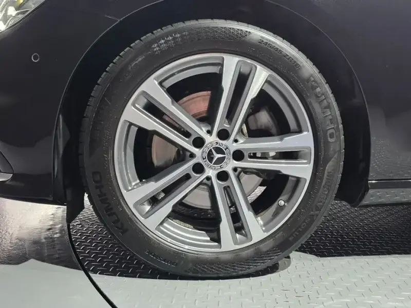 2023 Mercedes-Benz E-Класс с пробегом 70 057 км