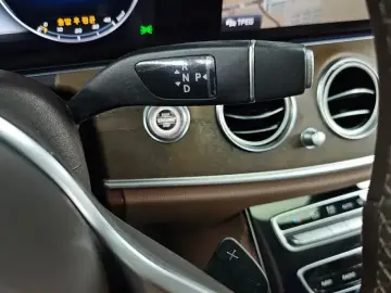 2019 Mercedes-Benz E-Класс с пробегом 182 971 км