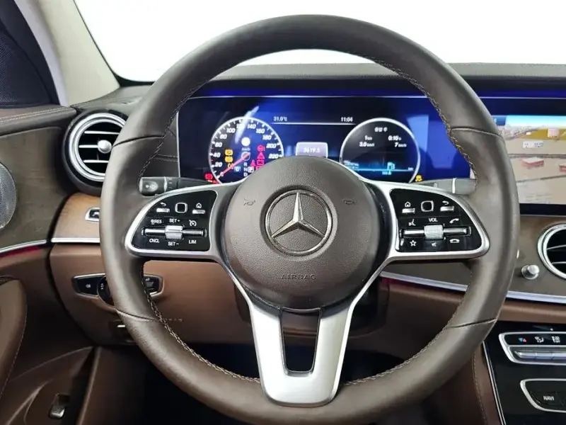 2019 Mercedes-Benz E-Класс с пробегом 182 971 км